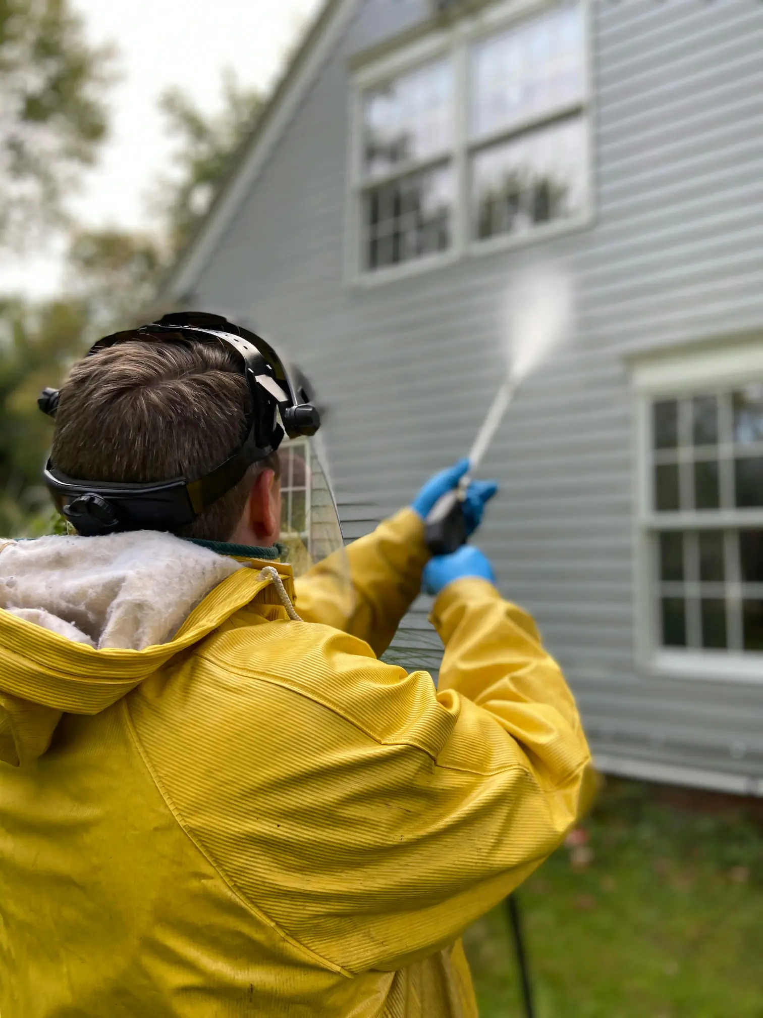 Pressure washing near me, clean driveway after professional pressure washing in Kent WA